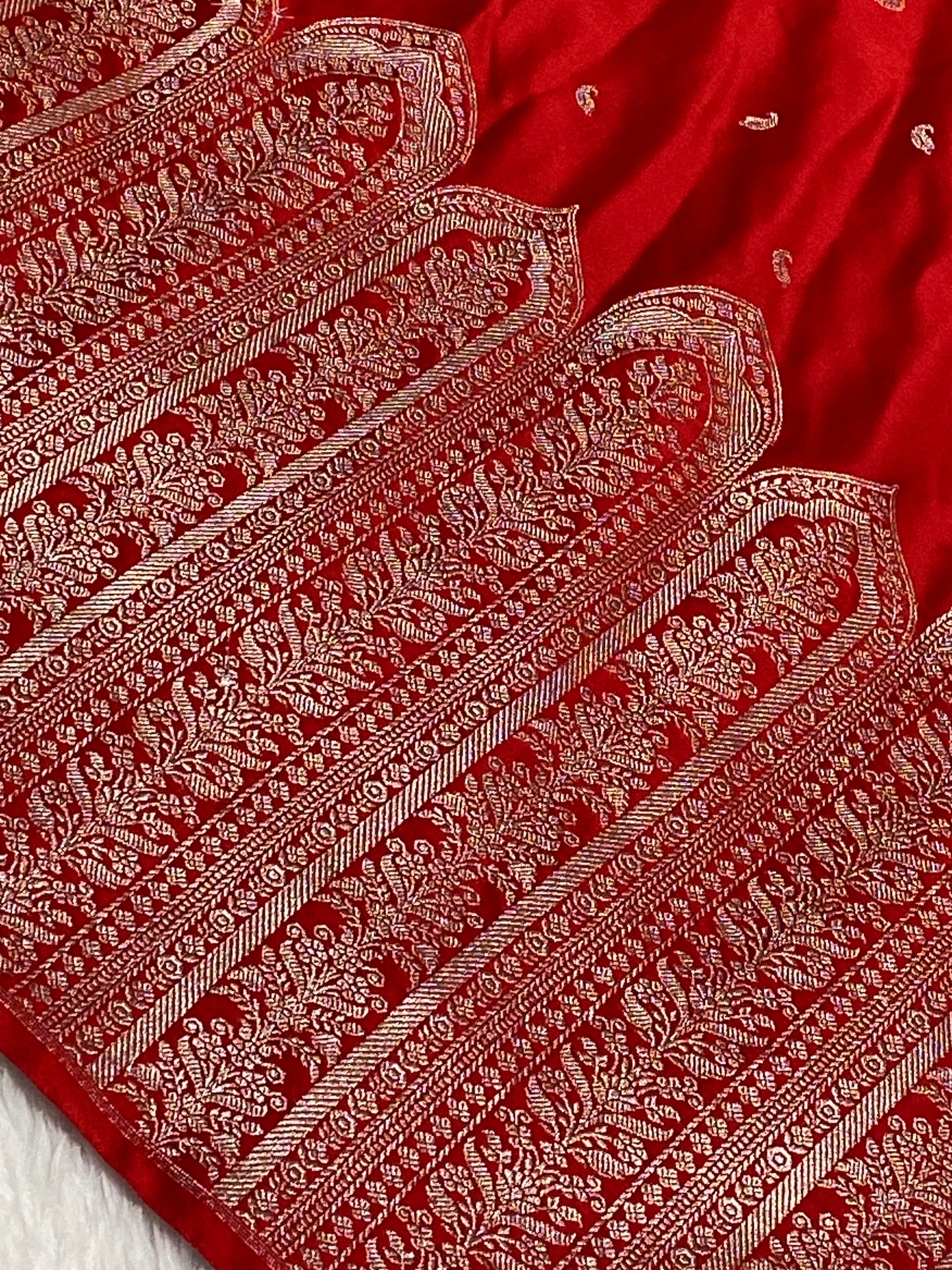 Red Color Mashru Silk Banarasi Saree