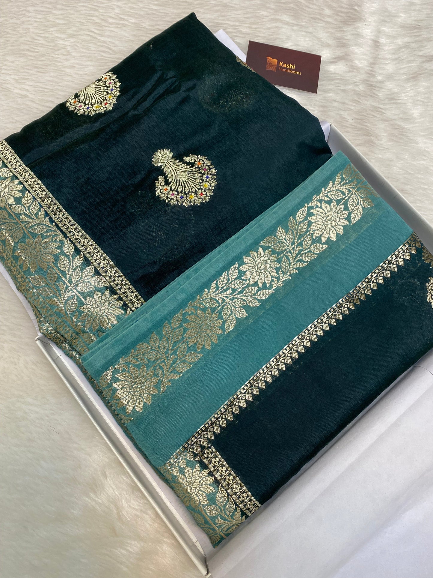 Dark green semi Raw mango silk banarasi saree