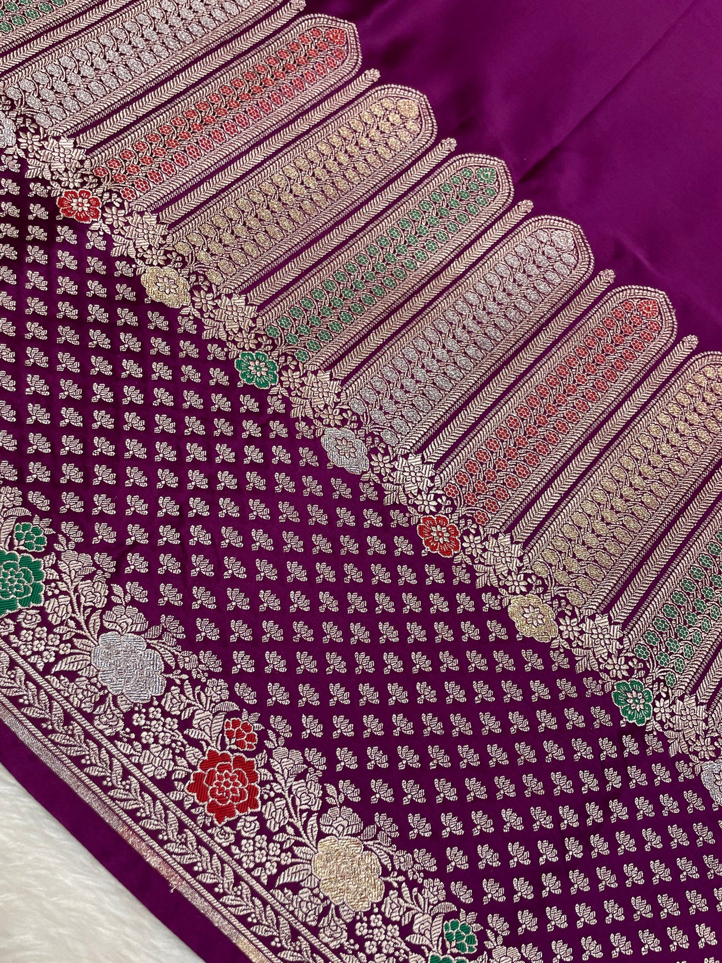 Magenta Mashru Silk Banarasi Saree