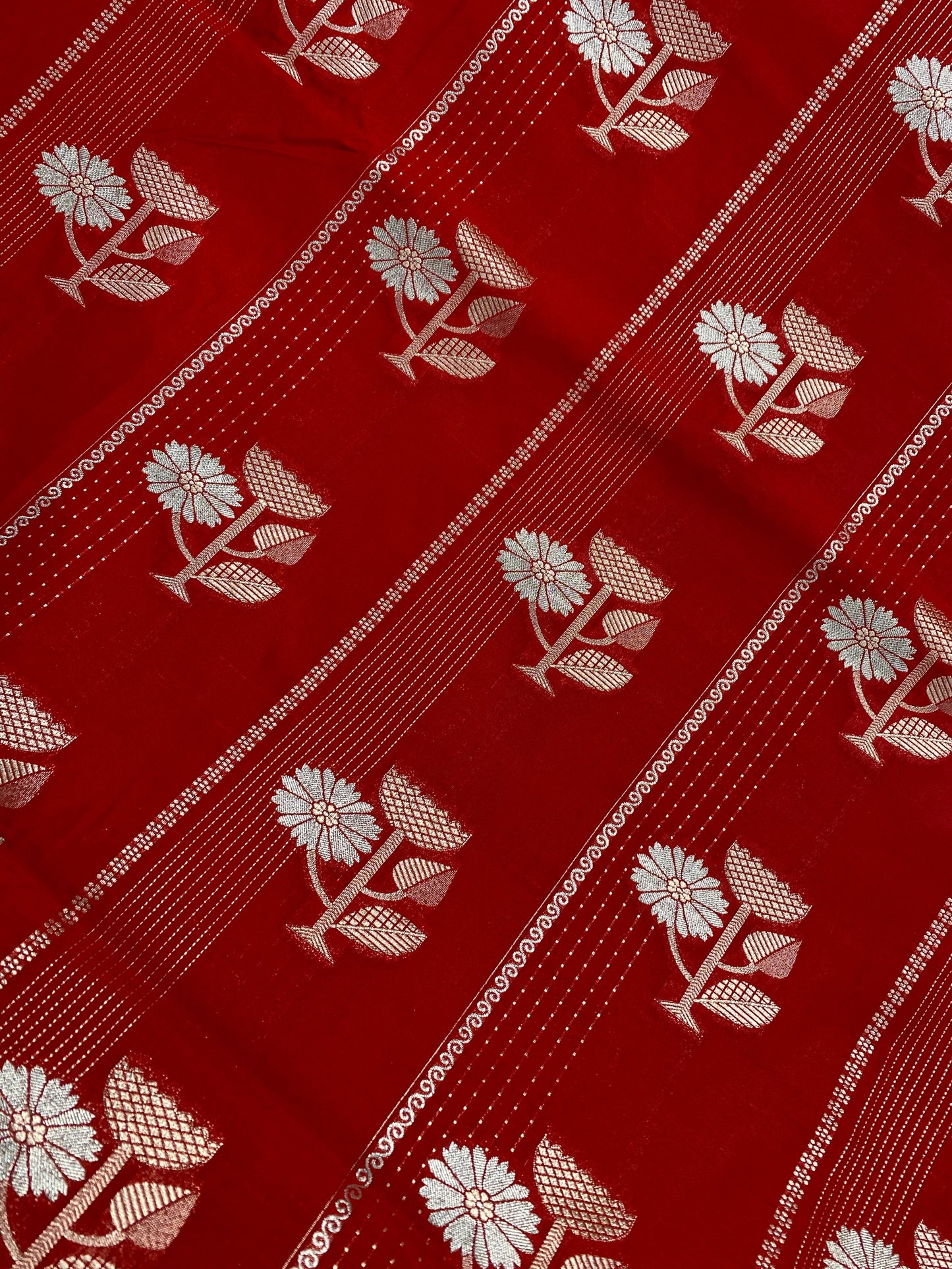 Red semi kataan silk Banarasi saree